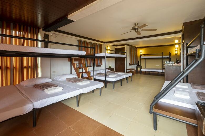 Hotel West 35 Eco Mountain Resort