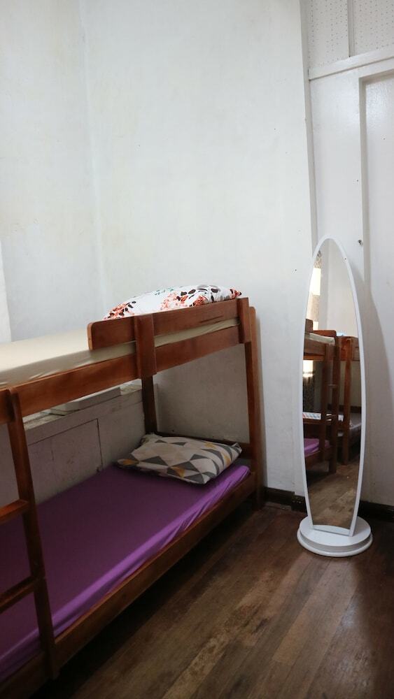 Hostal 8th Street Guesthouse - Hostel