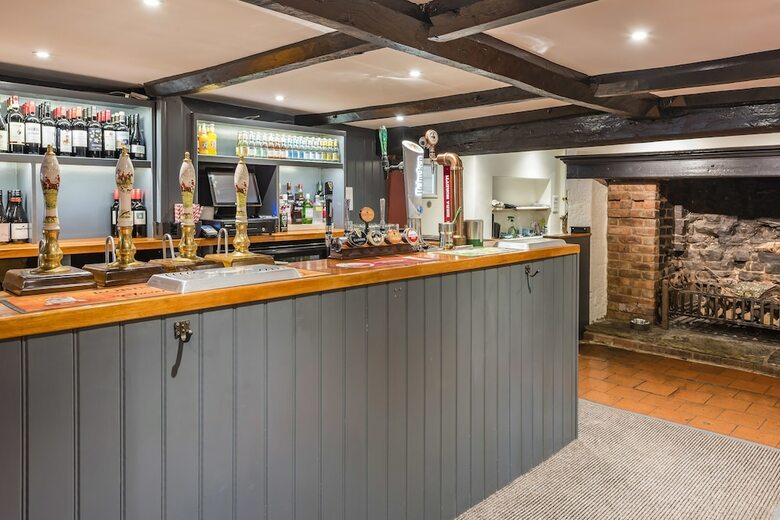 Hotel The Hopton Crown