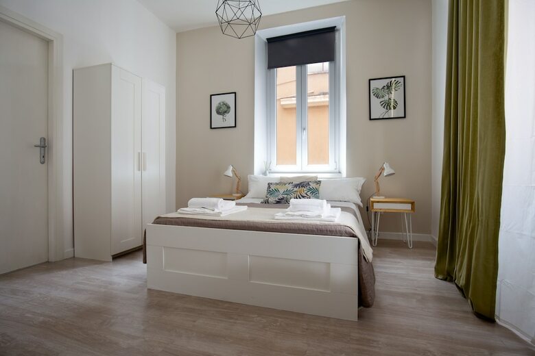 B&B Api�