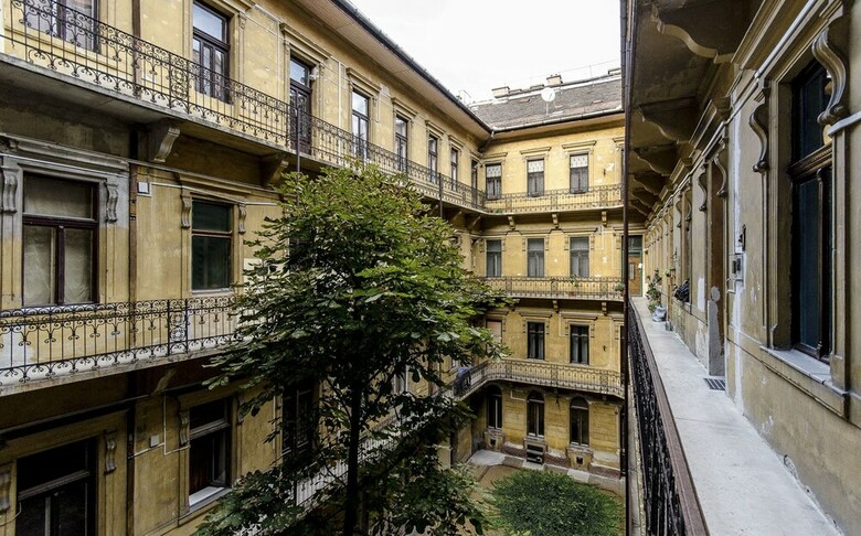 Basil Apartment