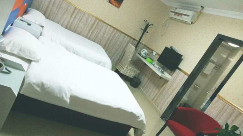 Shanghai Zhijin Hotel