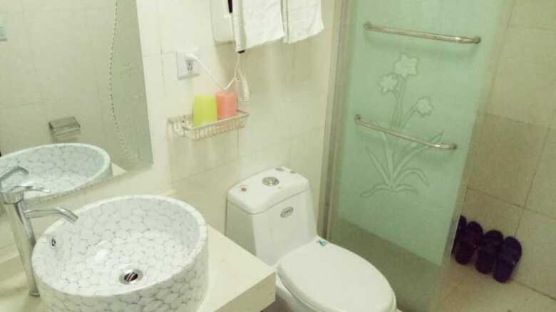 Shanghai Zhijin Hotel
