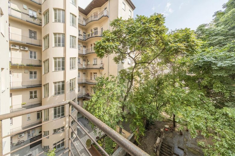Miso Apartment