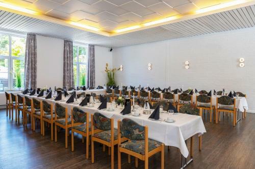 Hostal Landhotel Zum Niestetal