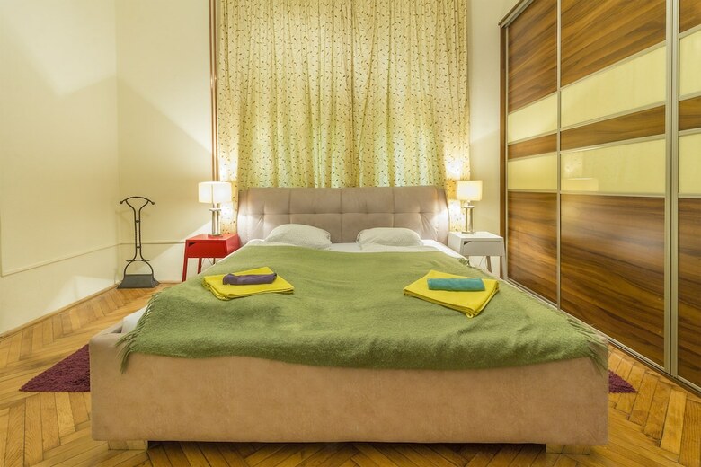 Bessara Apartment