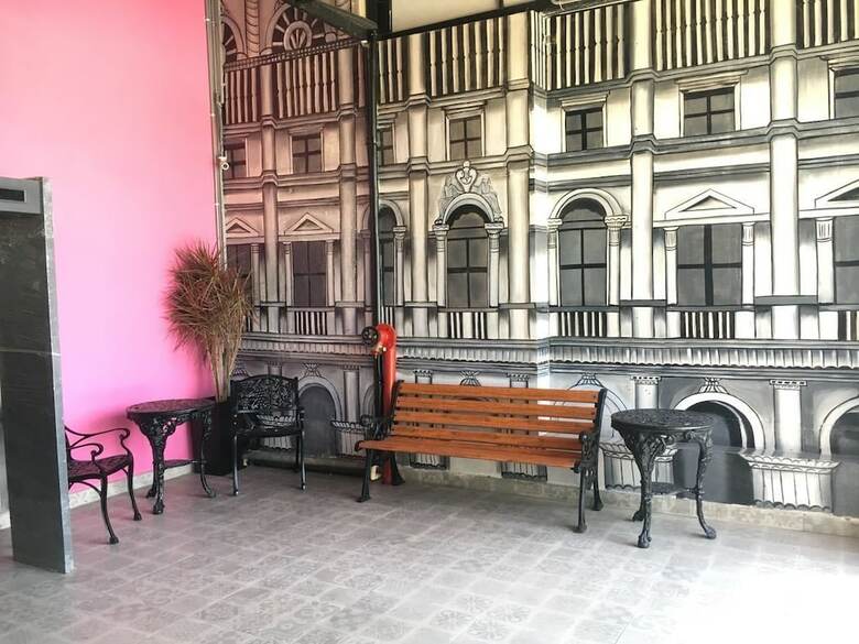 Hotel Mint Otm