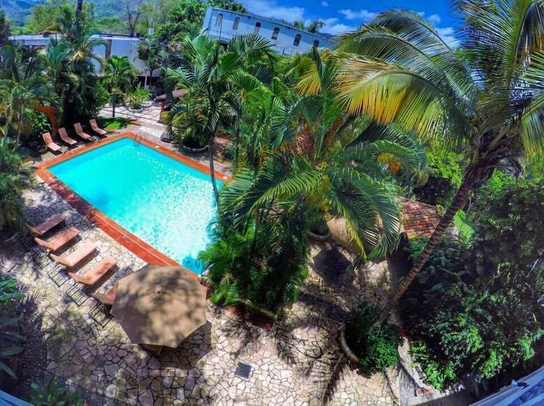 Hotel Camino Maya Ciudad Blanca