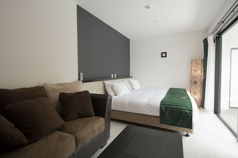 The Peridot Smart Hotel Tancha Ward
