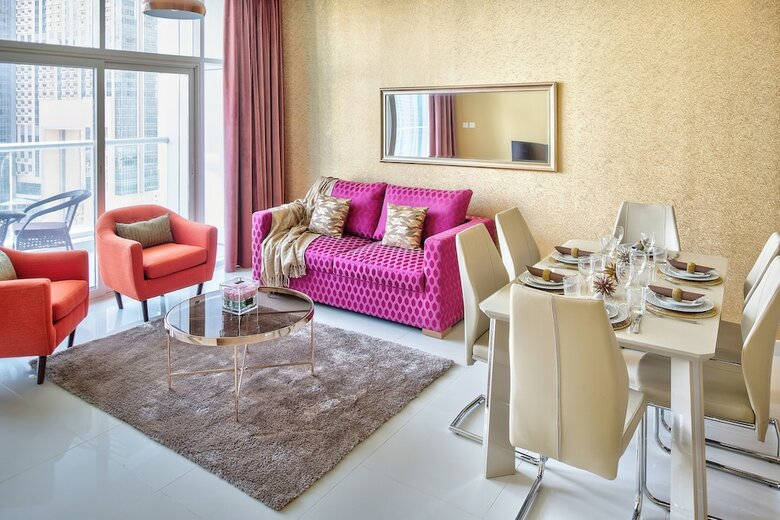 Luxury Staycation - Continental Tower