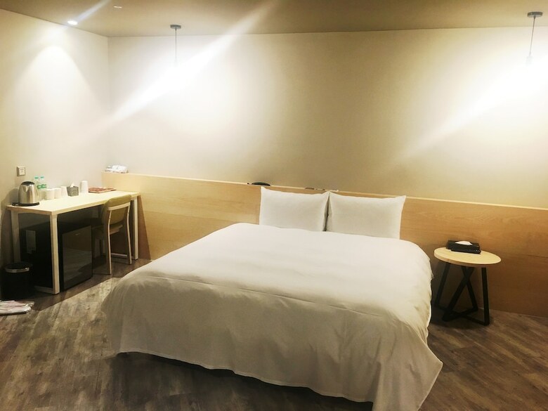 Li Gang Hotel II