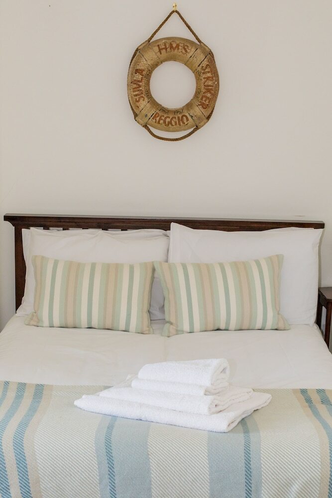 Aparthotel Route 2 Topsham