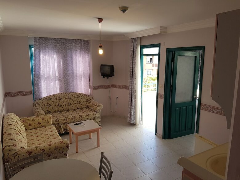 Lila Apart Alanya