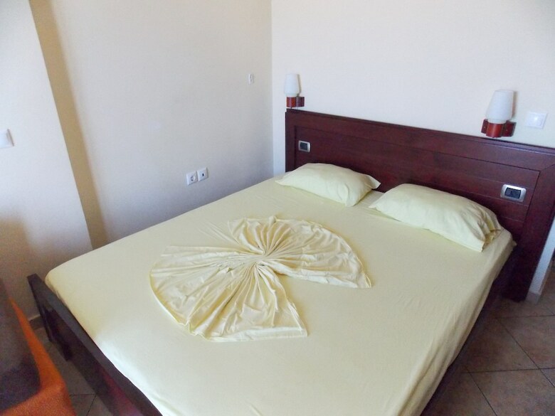 Hotel Serxhio