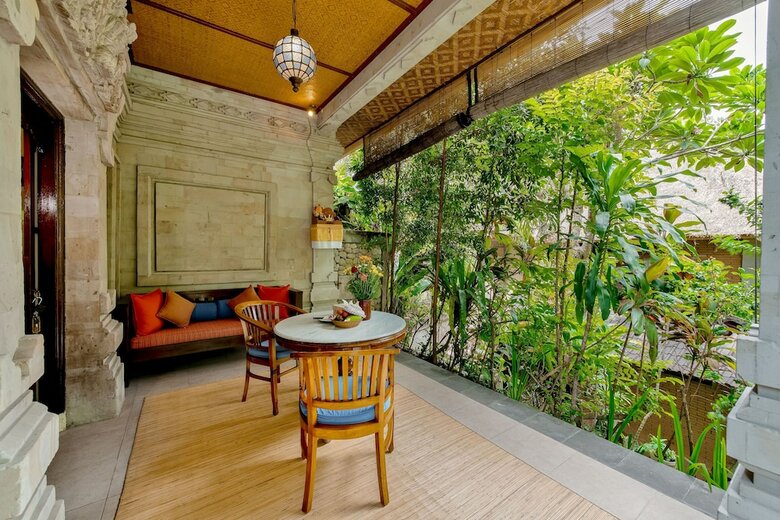 Hotel Kebun Indah