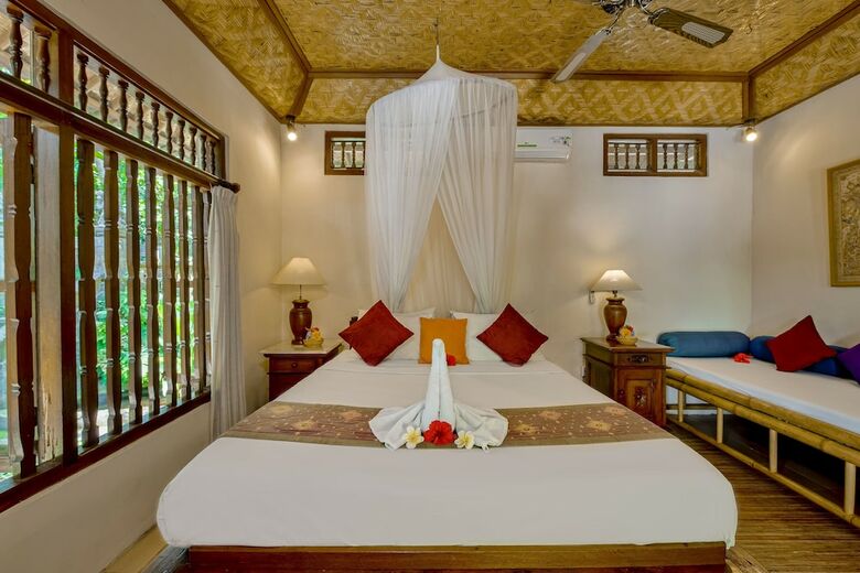 Hotel Kebun Indah