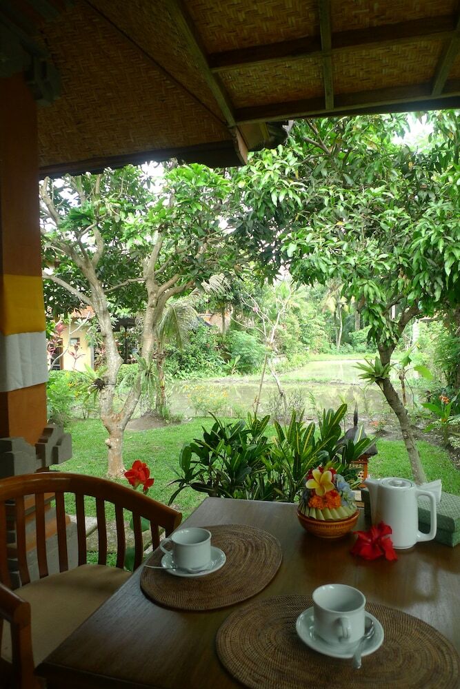 Hotel Kebun Indah