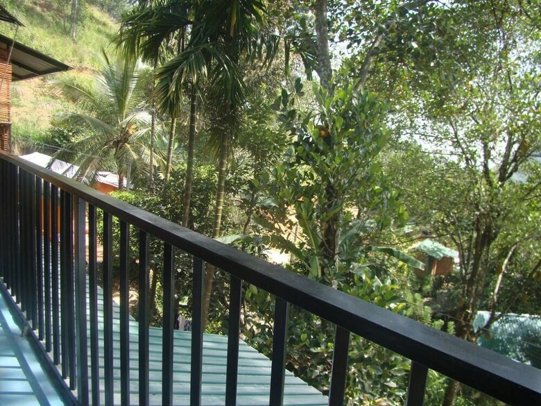 Hotel Ella Udessa