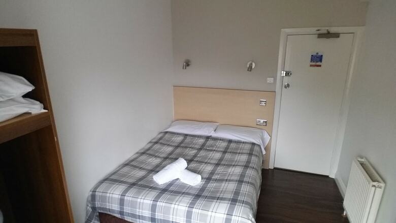 Hostal Lynden Court Hotel - Hostel