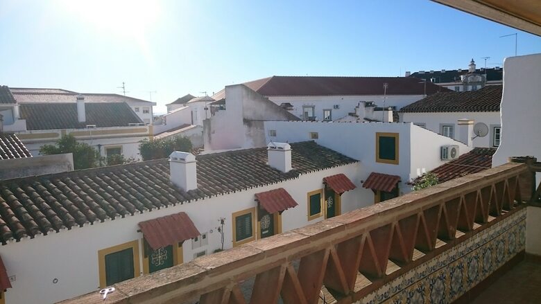 Vit�ria House