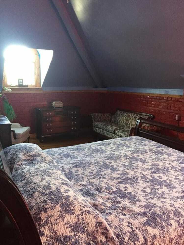 Bed & Breakfast 234 Winder St Inn