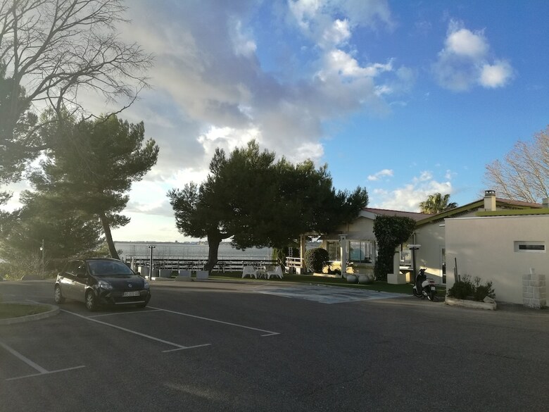 Hotel H�tel Restaurant Le Royal Provence
