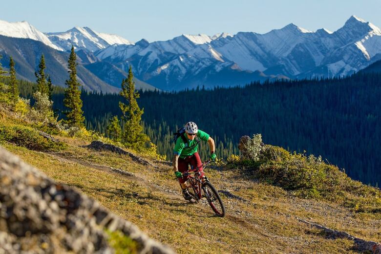 Hotel Crosswaters Resort At Kananaskis