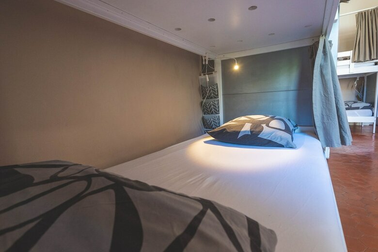 Hostal La Ma�oun Guesthouse Hostel