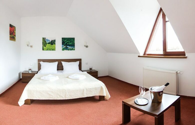 Pension Penzi�n Ravence