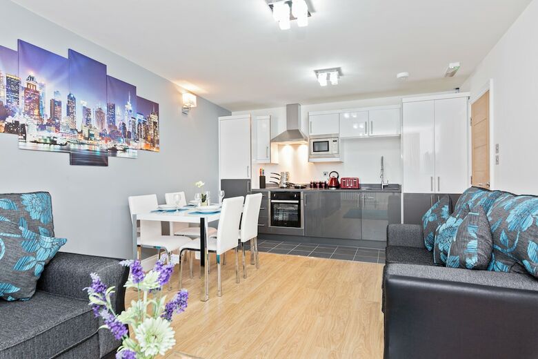 Metro Service Apartments Bedford
