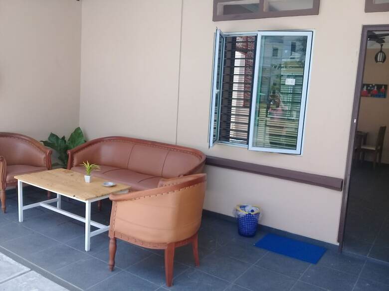 Hotel Sleeprest - Plamo Garden