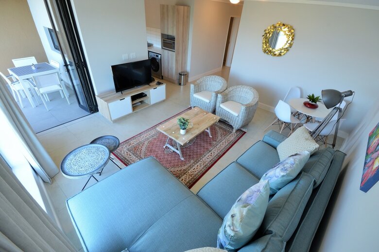 Waters Edge Luxury Apartments