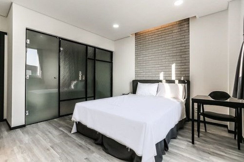 Hotel Cube