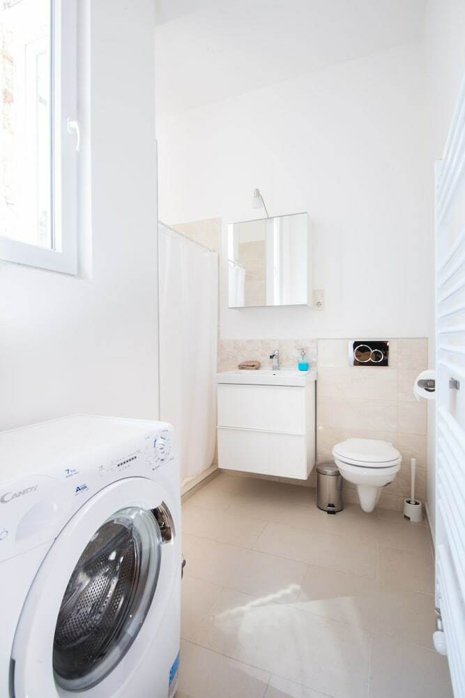 Dfive Apartments - Little Boss