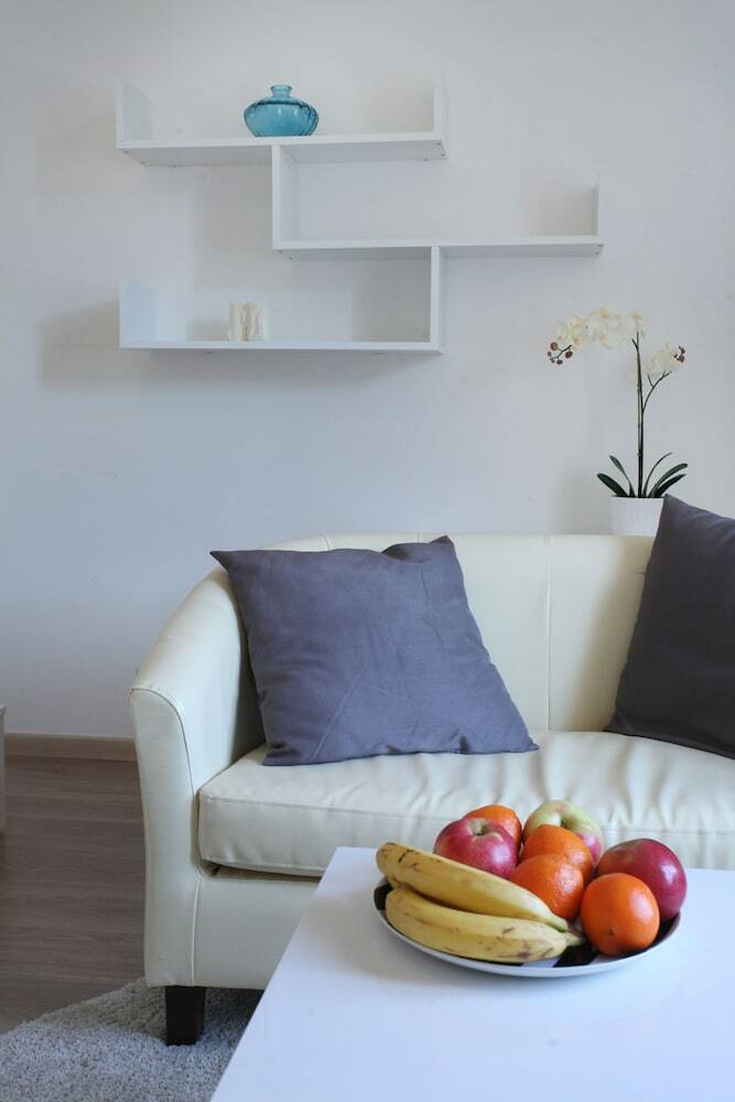 Dfive Apartments - Elizabeth Garden