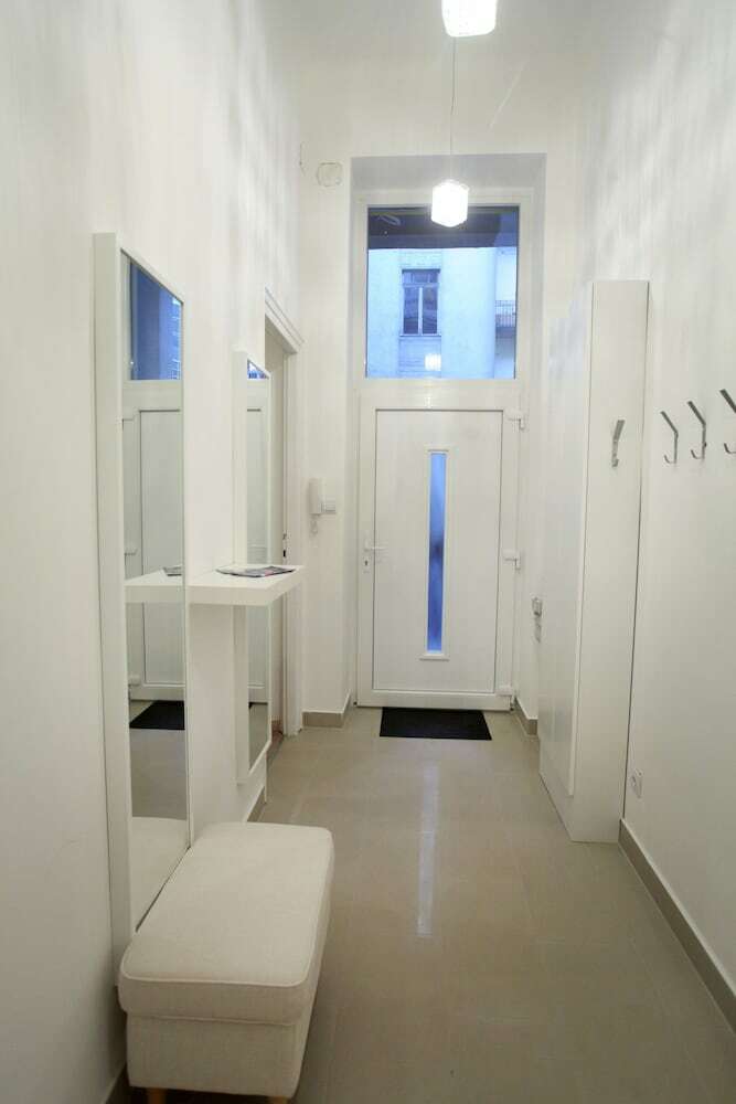 Dfive Apartments - Elizabeth Garden