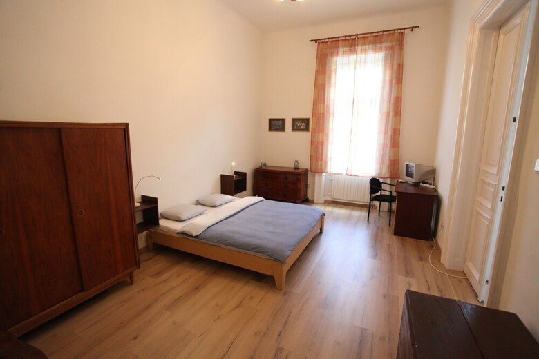 Dfive Apartments - Sissy