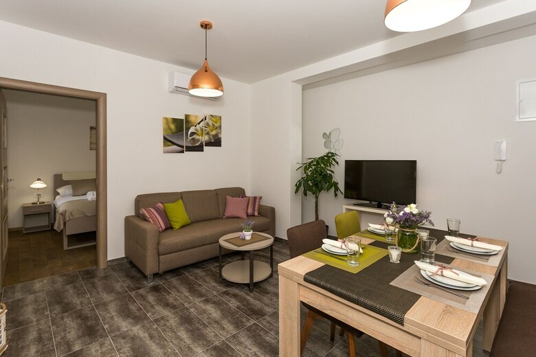 Apartamentos Villa Rusula