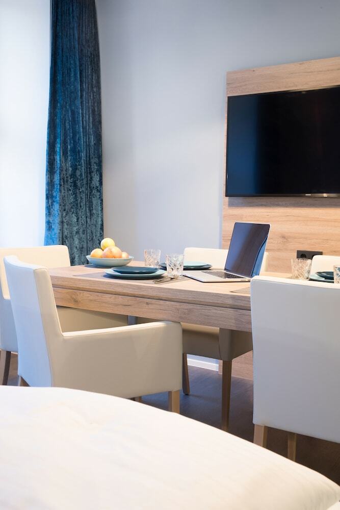 Aparthotel By Dp
