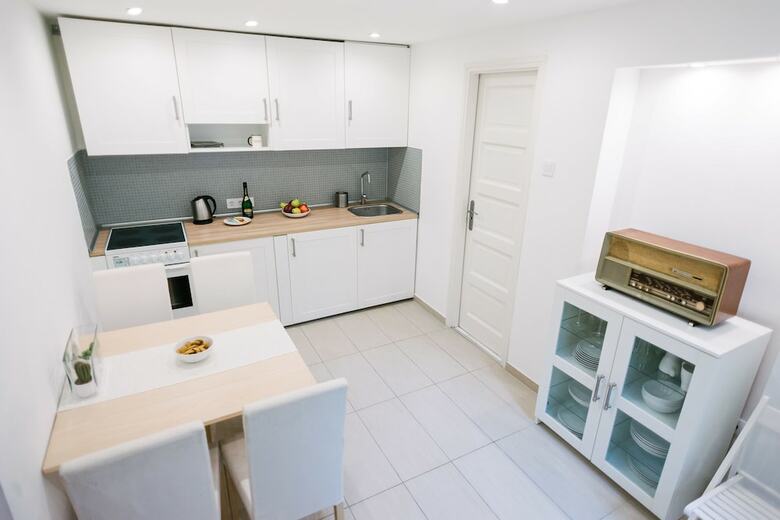 Dfive Apartments - Basilica