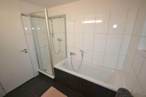 Apartamentos Madame Tower