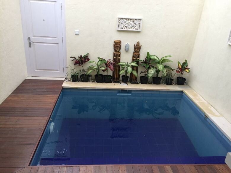 Hotel Bali Paradise Suites Seminyak