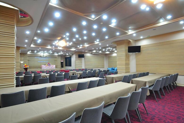 Pearl Resort And Hotel