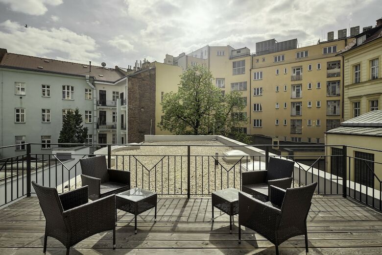 Apartamentos Elizabeth Suites