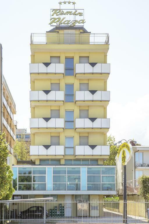R�min Plaza Hotel