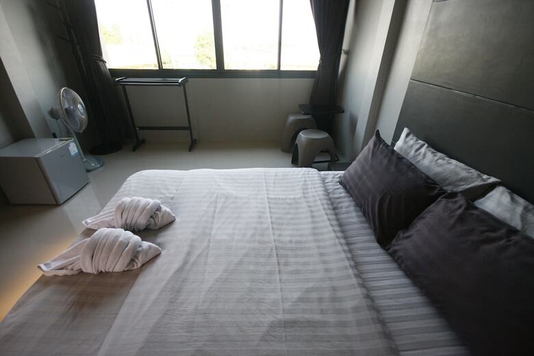 Hotel Koh Larn Villa Resort