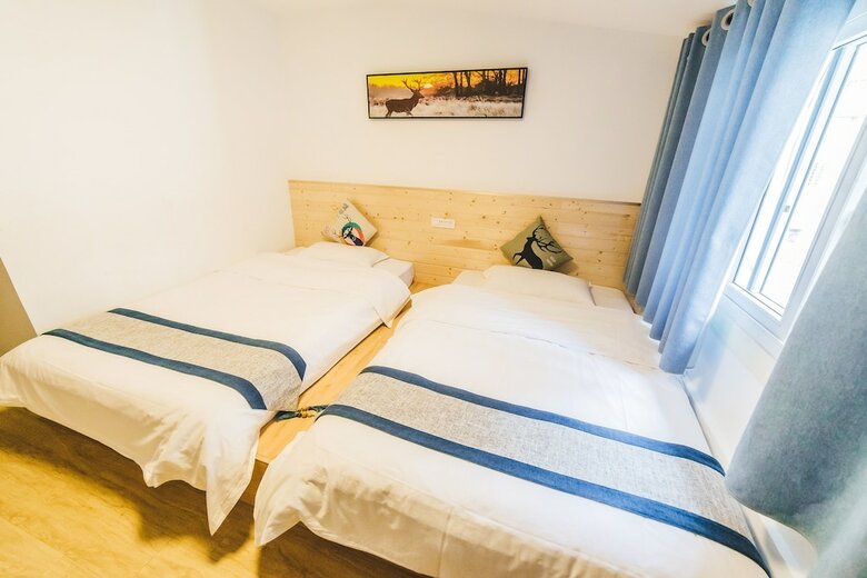 Hotel Global Village River View Hostel