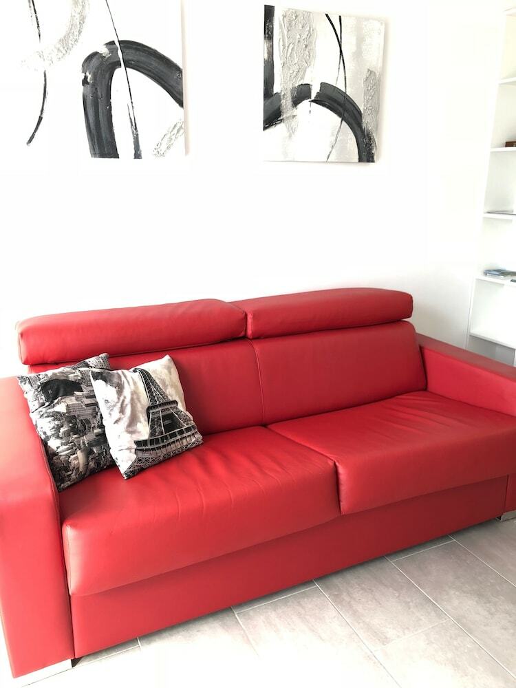 Sunset Apartment