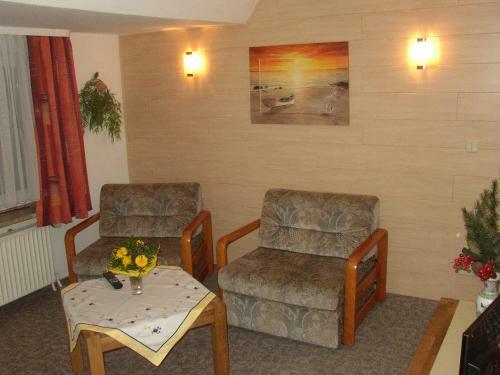 Hostal G�stehaus Nis Puk Und Ferienwohnungen