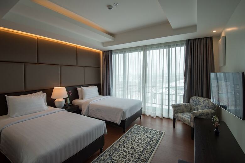 Hotel Bay Beach Resort